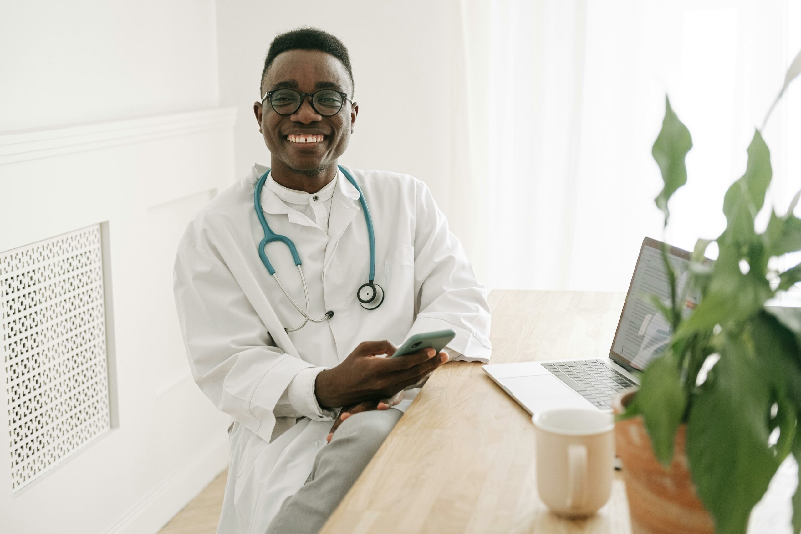 happy_doctor